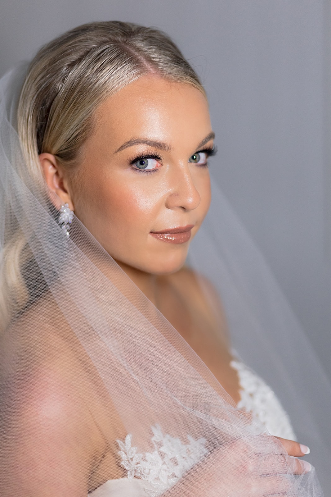 Soft romantic bridal look